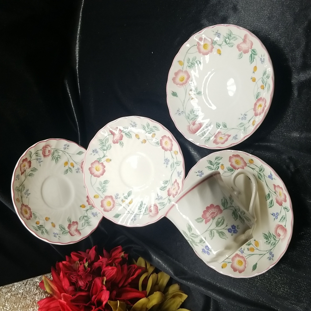 Churchill Briar Rose Saucers & Cup